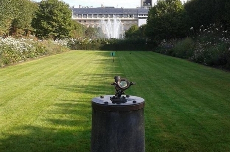 Tirs du canon méridien du Palais-Royal